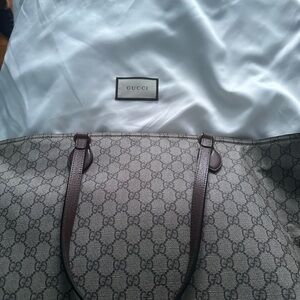 Gucci bag, brand new. Never worn